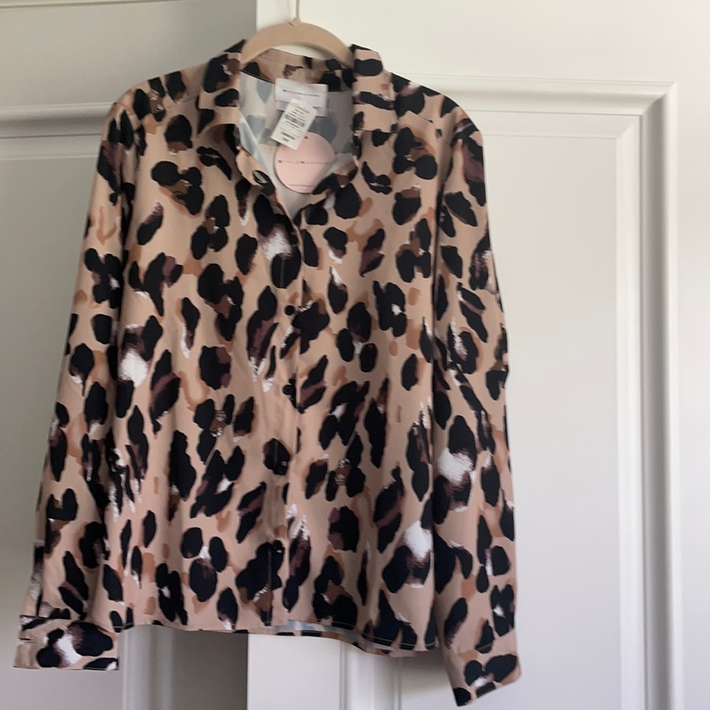 NWT leopard print blouse
